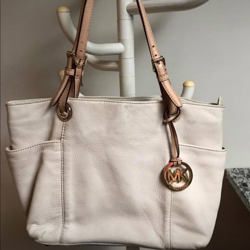 MK purse